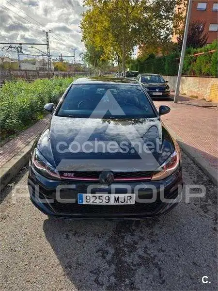 2018 Volkswagen GOLF