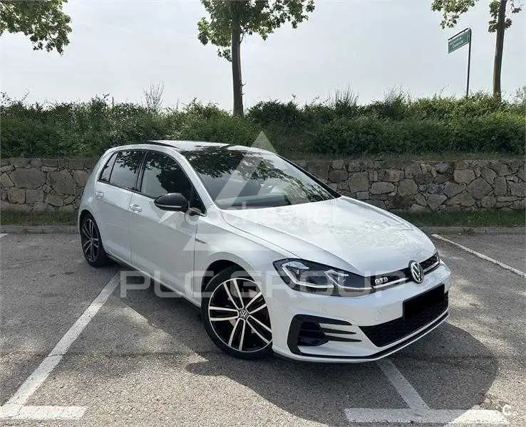 2018 Volkswagen GOLF