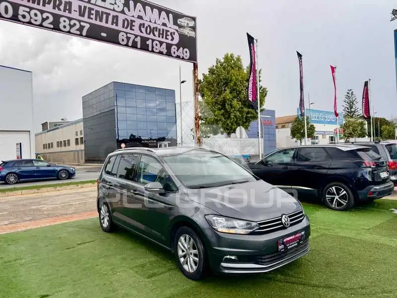 2018 Volkswagen Touran