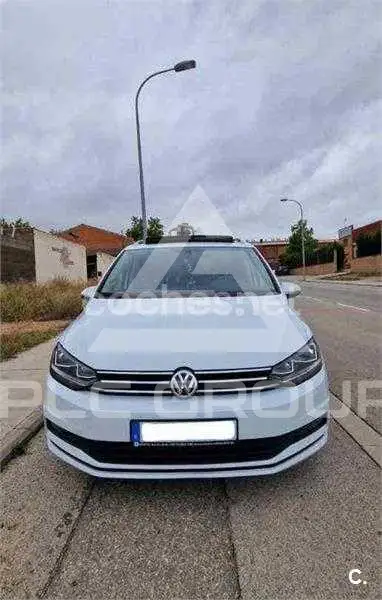 2018 Volkswagen Touran