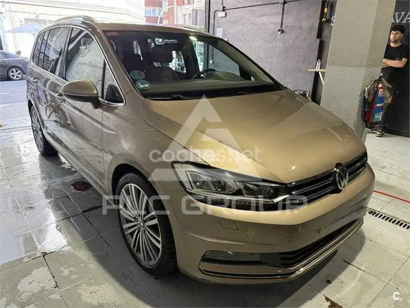 2018 Volkswagen Touran