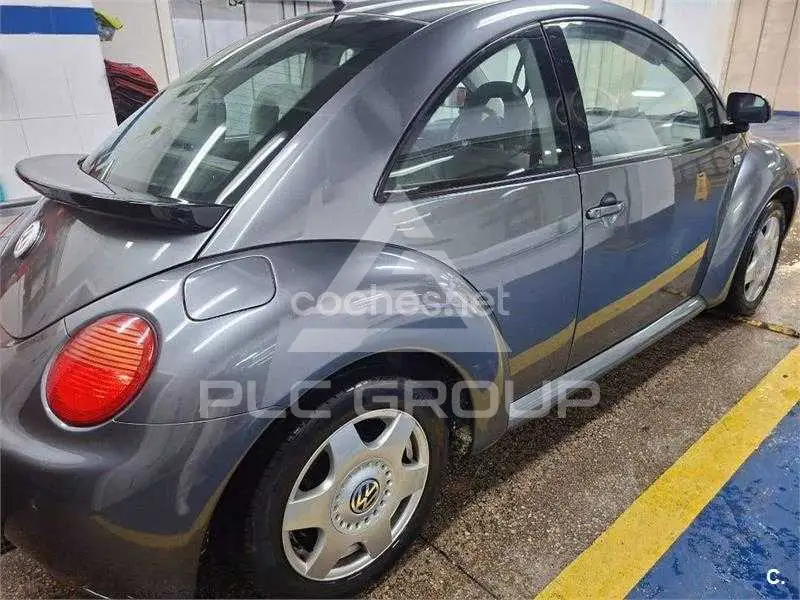 2018 Volkswagen BEETLE