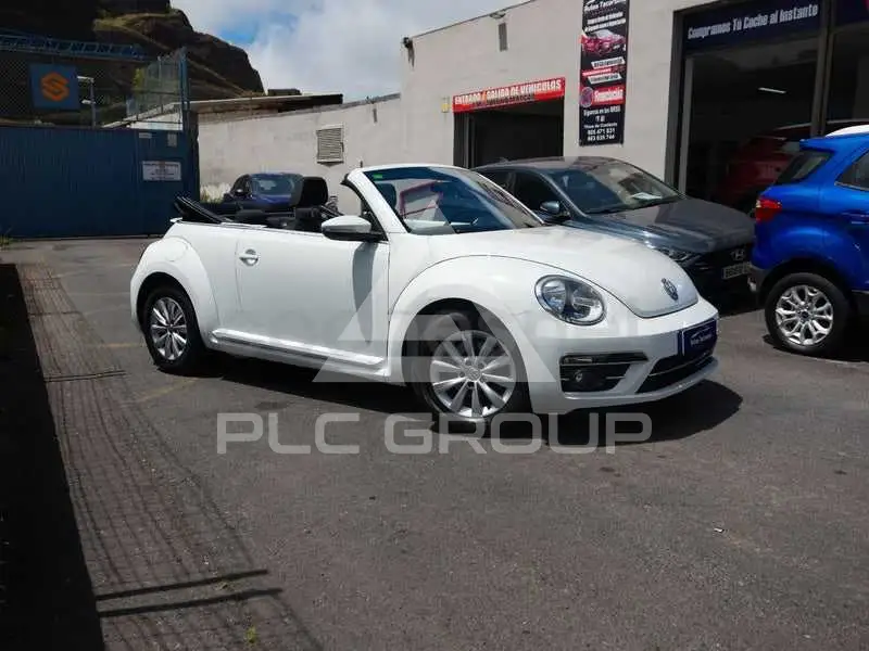 2018 Volkswagen BEETLE
