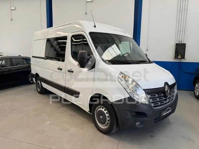 2018 Renault Master