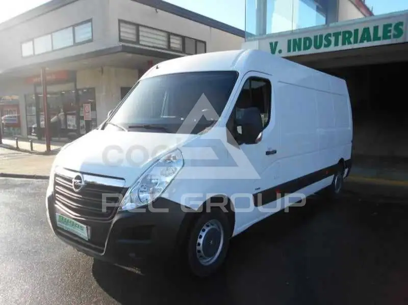 2018 Opel Movano