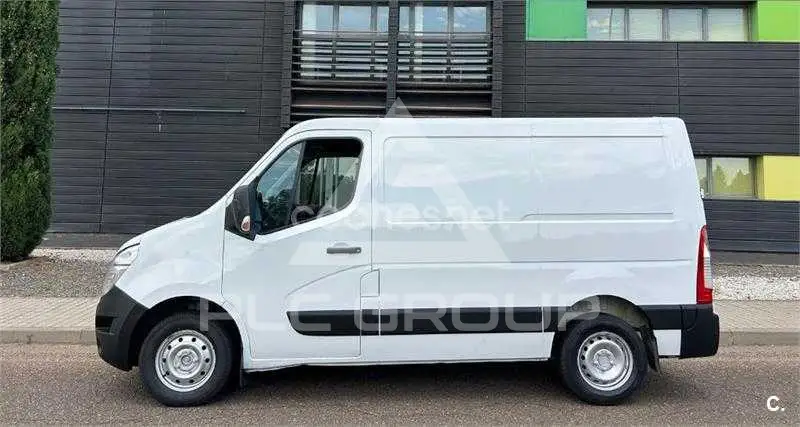 2019 Nissan NV 400