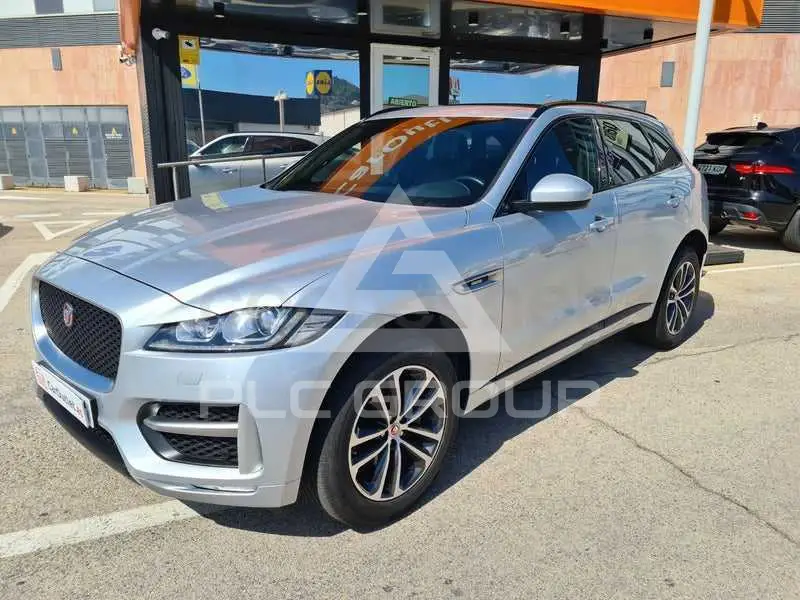 2019 Jaguar F-PACE