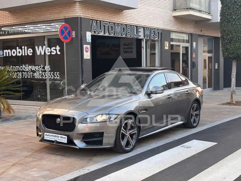 2019 Jaguar XF