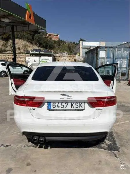 2019 Jaguar XE