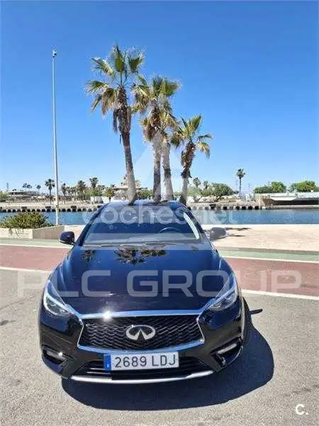 2019 Infinity Q30