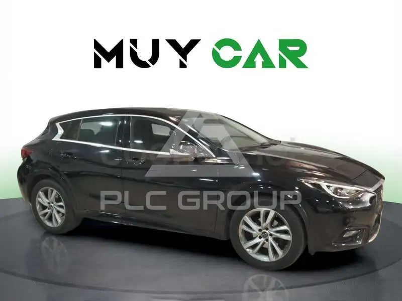 2019 Infinity Q30