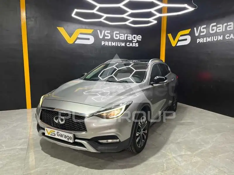 2019 Infinity QX30