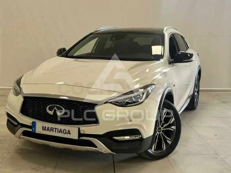 2019 Infinity QX30