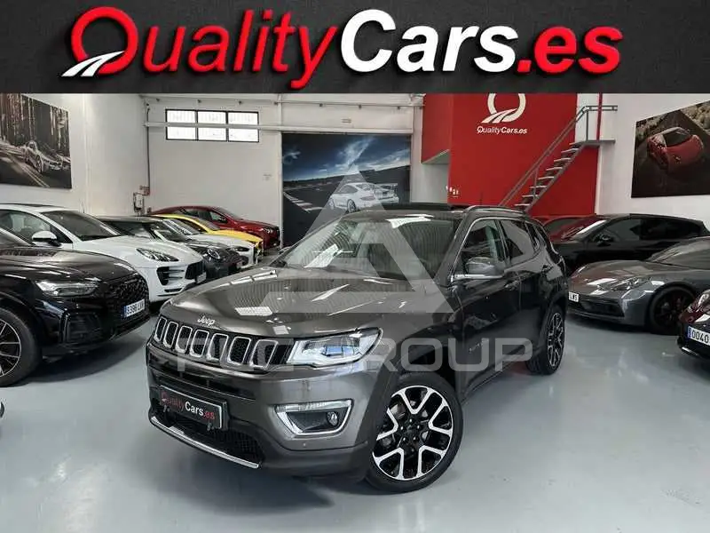 2019 Jeep COMPASS