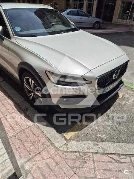2019 Volvo V60