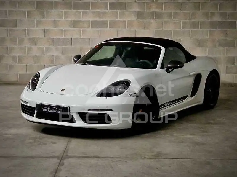 2019 Porsche 718