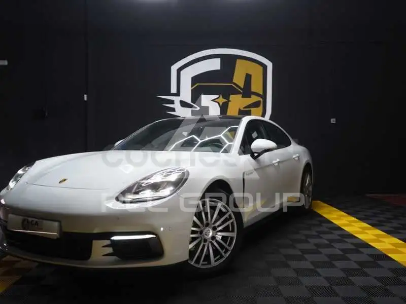 2019 Porsche Panamera
