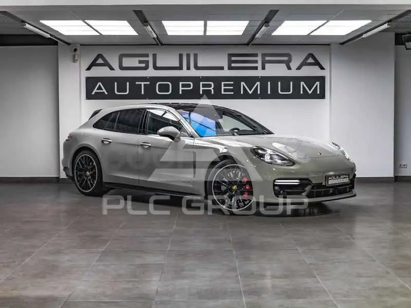 2019 Porsche Panamera