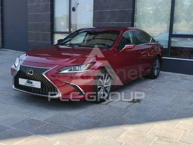 2019 Lexus ES