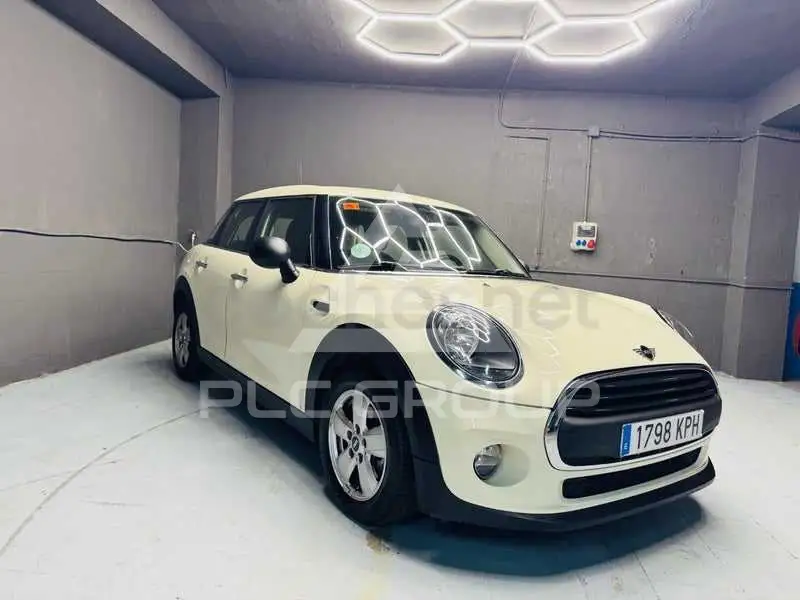 2019 Mini COOPER