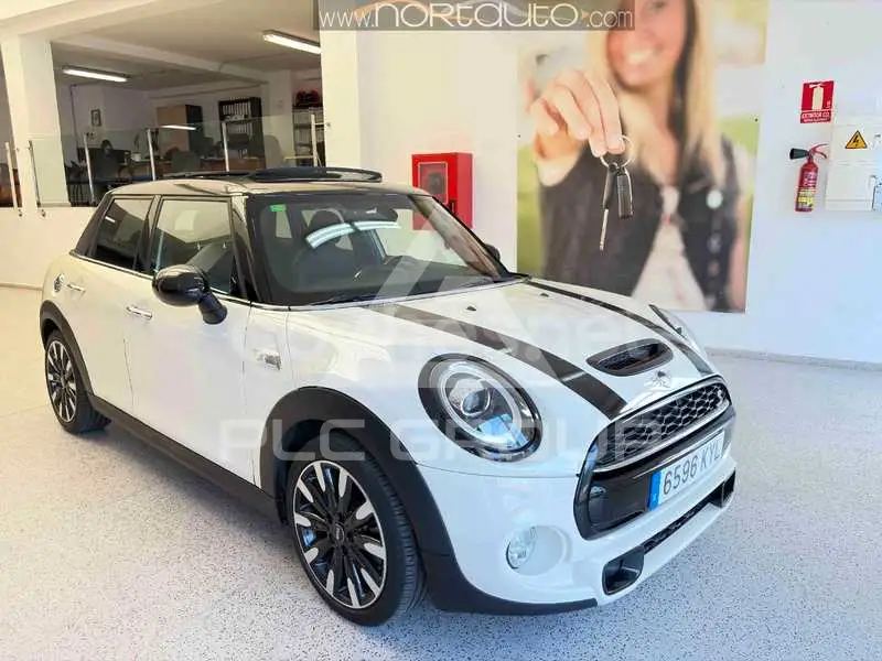 2019 Mini COOPER
