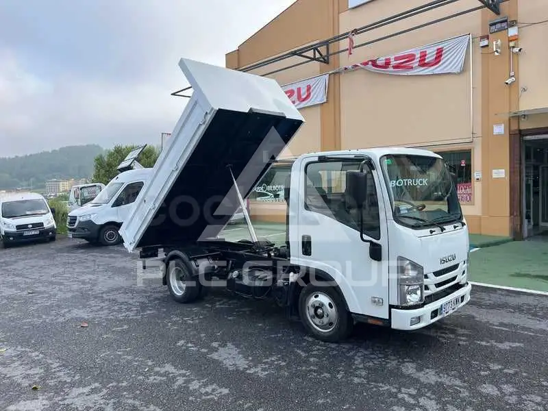 2019 Isuzu 
