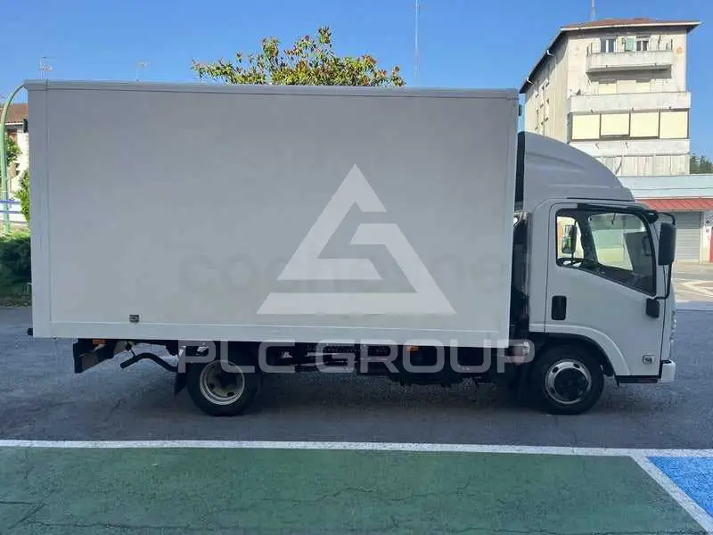 2019 Isuzu 