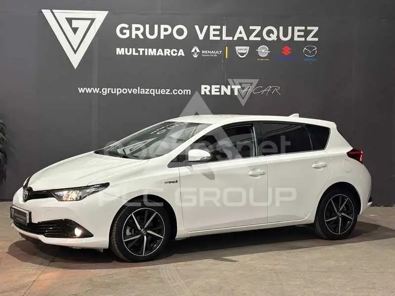 2019 Toyota AURIS
