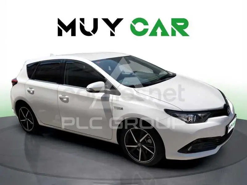 2019 Toyota AURIS