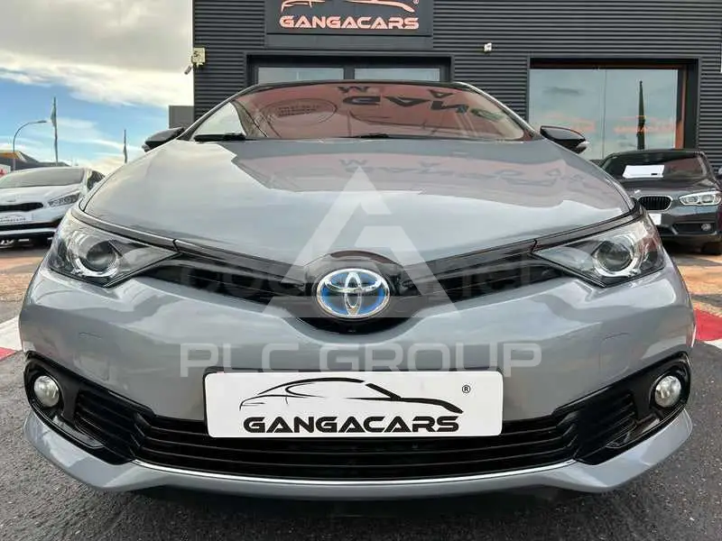 2019 Toyota AURIS