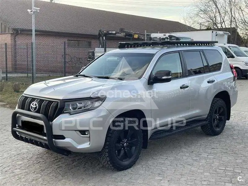 2019 Toyota LAND CRUISER