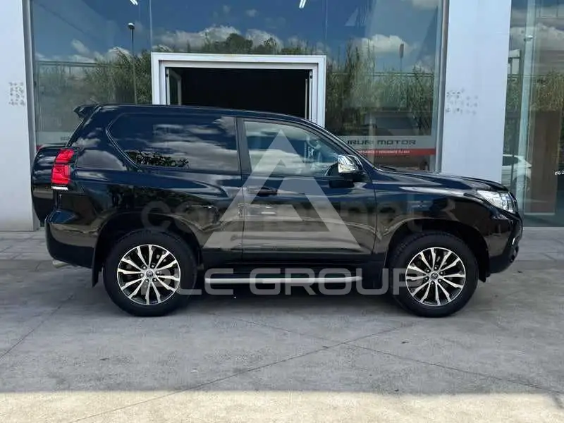 2019 Toyota LAND CRUISER