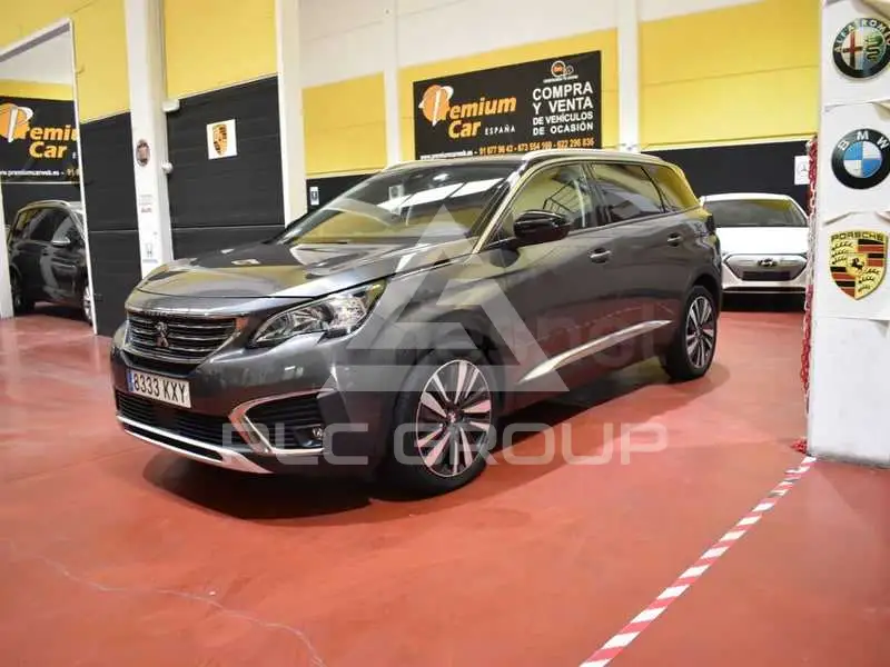 2019 Peugeot 5008