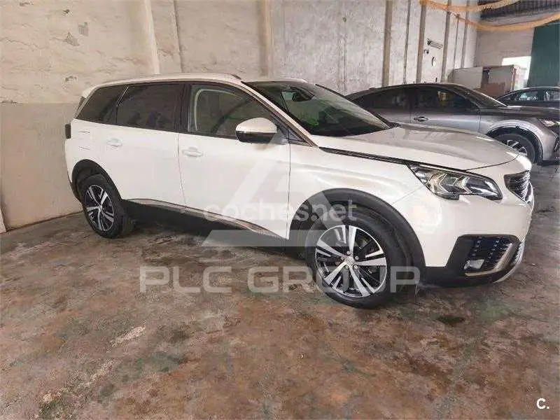 2019 Peugeot 5008