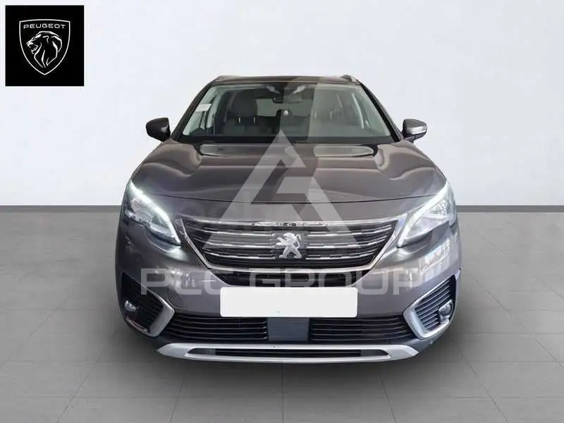 2019 Peugeot 5008