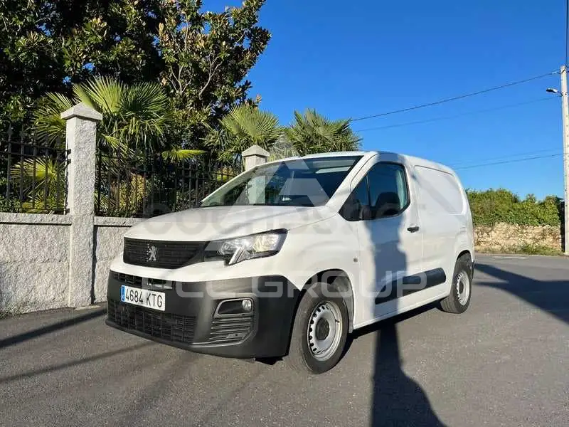 2019 Peugeot Partner