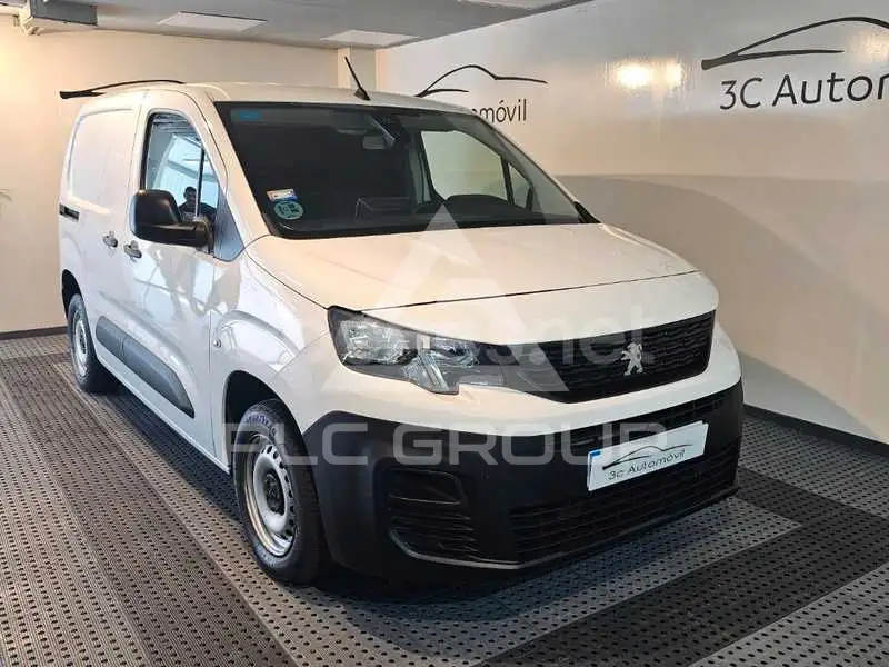 2019 Peugeot Partner