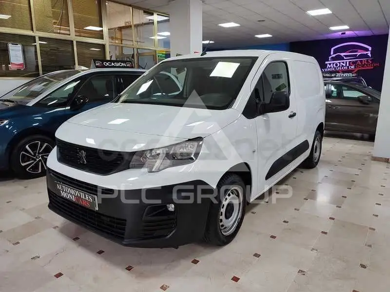 2019 Peugeot Partner