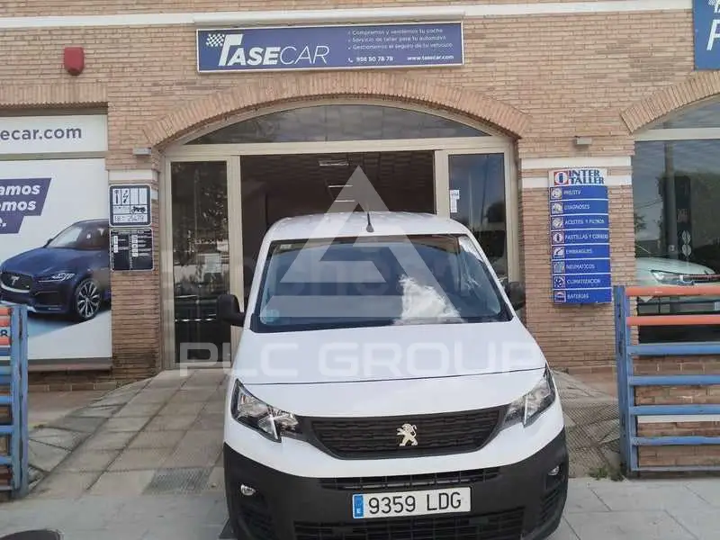 2019 Peugeot Partner