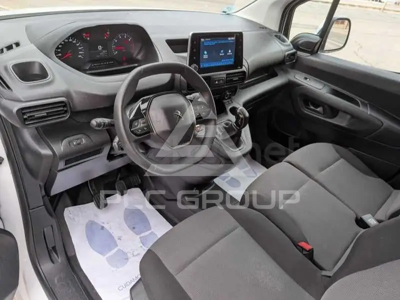 2019 Peugeot Partner