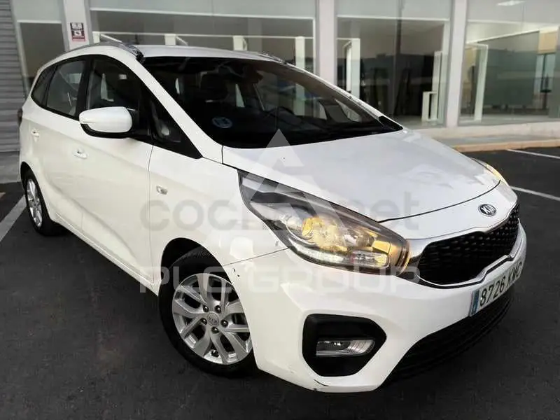 2019 KIA Carens