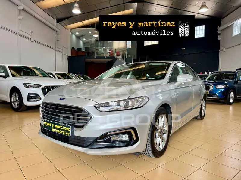 2019 Ford Mondeo