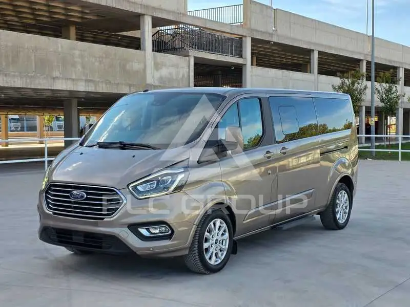 2019 Ford Tourneo
