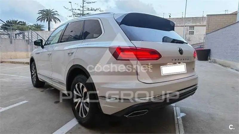 2019 Volkswagen Touareg