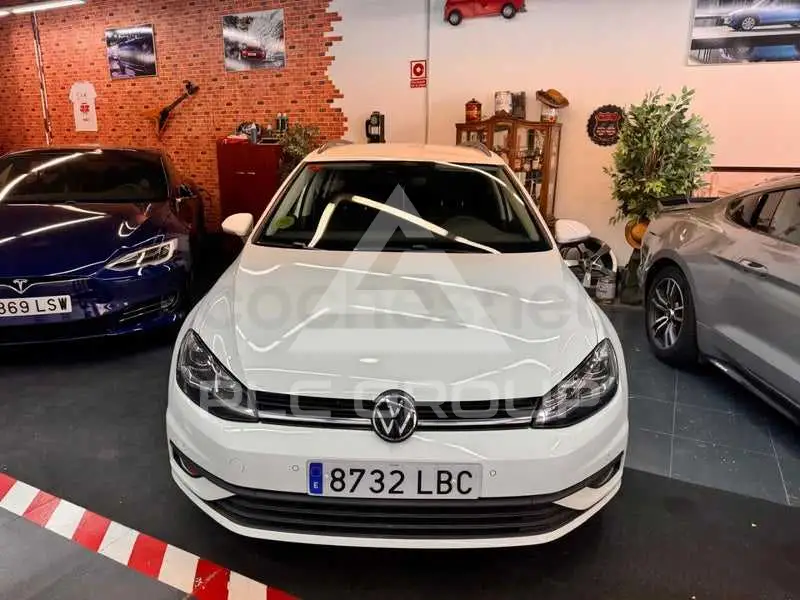 2019 Volkswagen GOLF