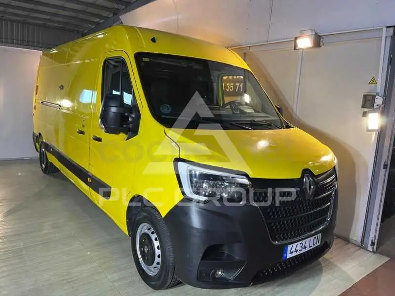 2019 Renault Master