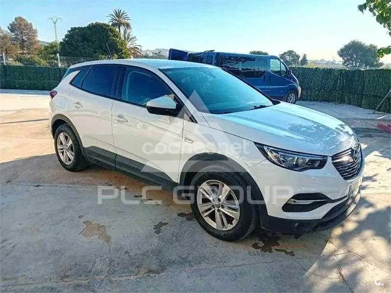 2019 Opel GrandlandX