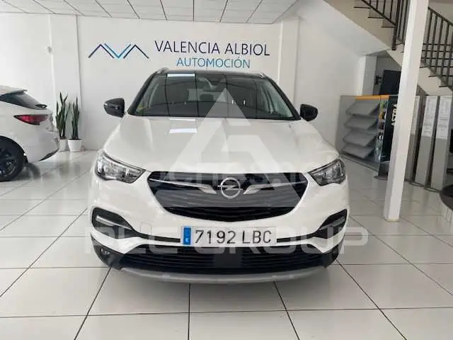 2019 Opel GrandlandX