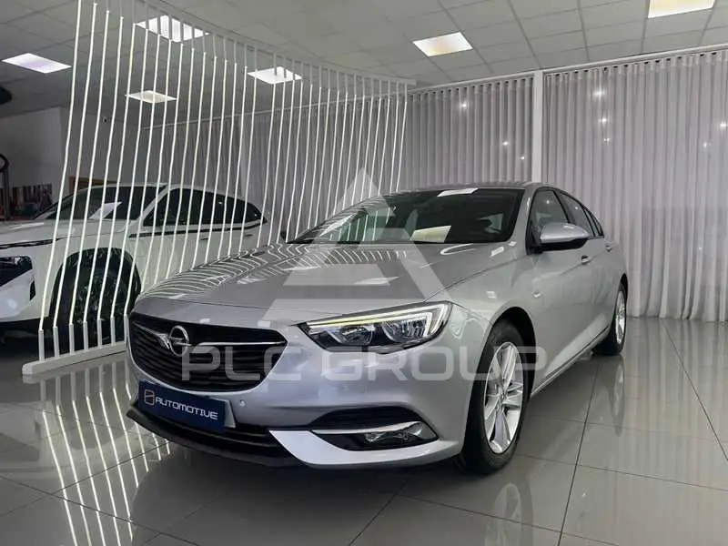 2019 Opel Insignia