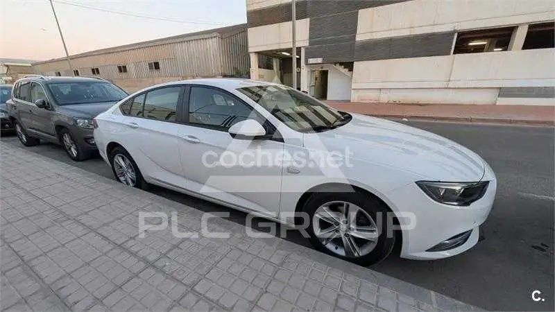 2019 Opel Insignia